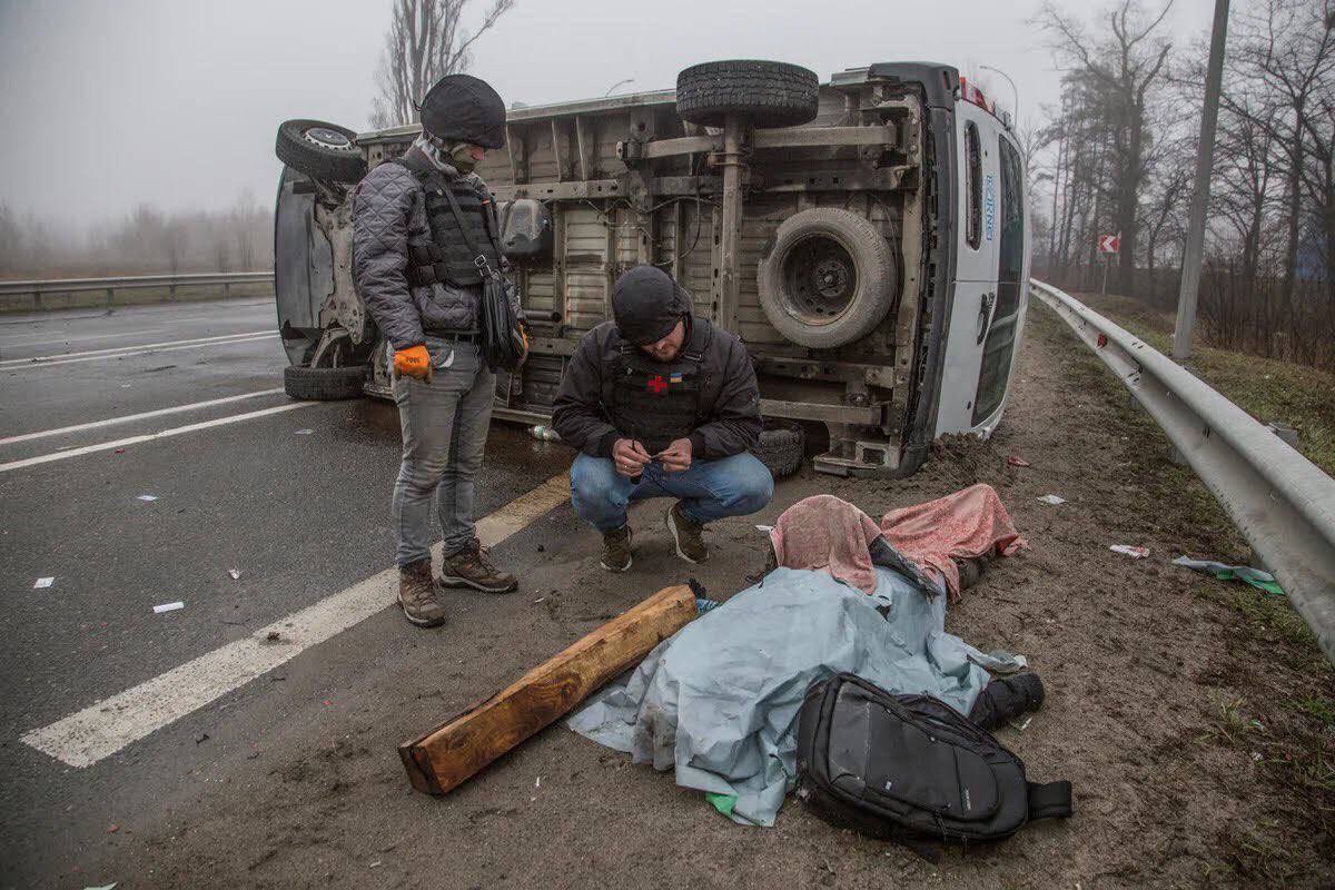 Bucha, il racconto del fotoreporter: "Non ho mai visto così tanti morti, orrore infinito"