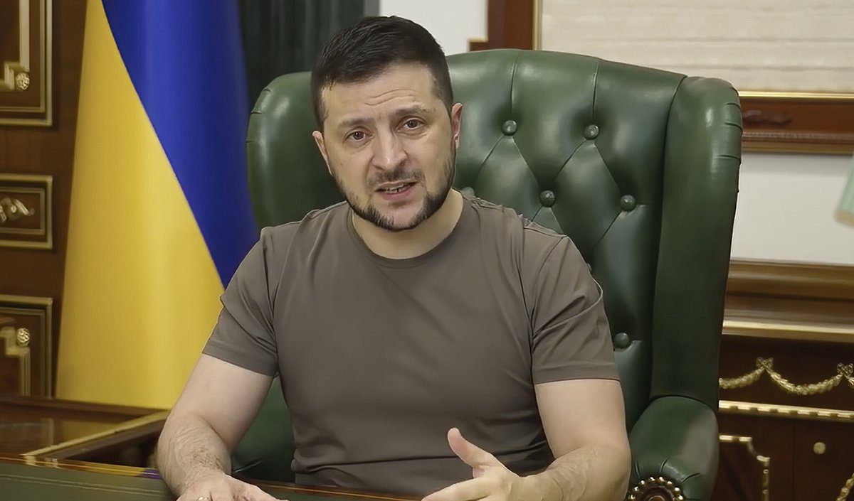 Zelensky insiste: "L'invasione dell'Ucraina è solo l'inizio, la Russia non vuole fermarsi" Zelensky insiste: "L'invasione dell'Ucraina è solo l'inizio, la Russia non vuole fermarsi"