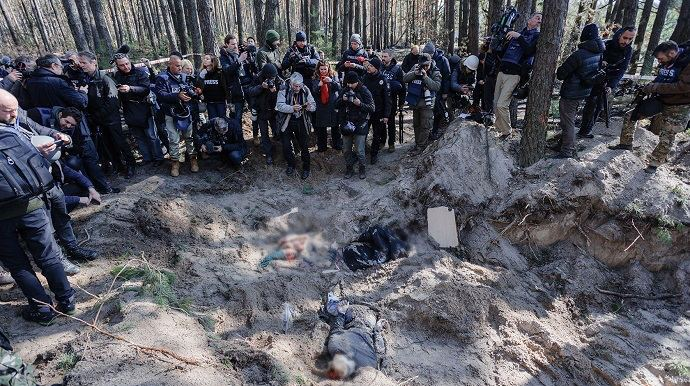 Ucraina, il sindaco di Bucha: "Ucciso dai russi un abitante su cinque" Ucraina, il sindaco di Bucha: "Ucciso dai russi un abitante su cinque"