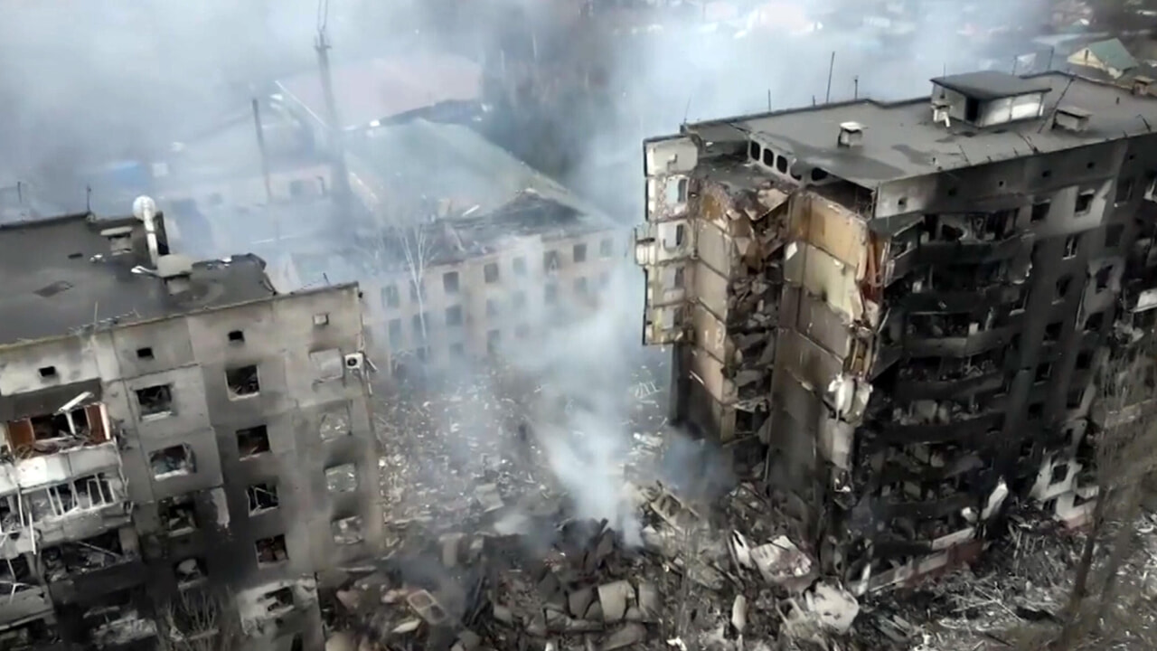 Ucraina, l0a città di Borodyanka devastata dalle bombe russe (Foto Ansa) Borodyanka, la procuratrice di Kiev: "Nella cittadina la situazione è peggio che a Bucha"