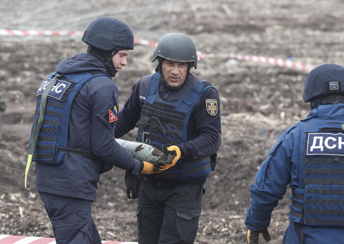 Russian invasion of Ukraine Putin nega la tregua per la Pasqua ortodossa. Oggi nessun corridoio umanitario: "E' troppo pericoloso"