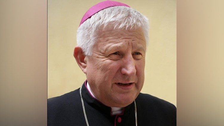 cq5dam.thumbnail.cropped.750.422 Ucraina, il vescovo di Odessa tuona contro Papa Francesco: "Si schieri apertamente contro Putin"