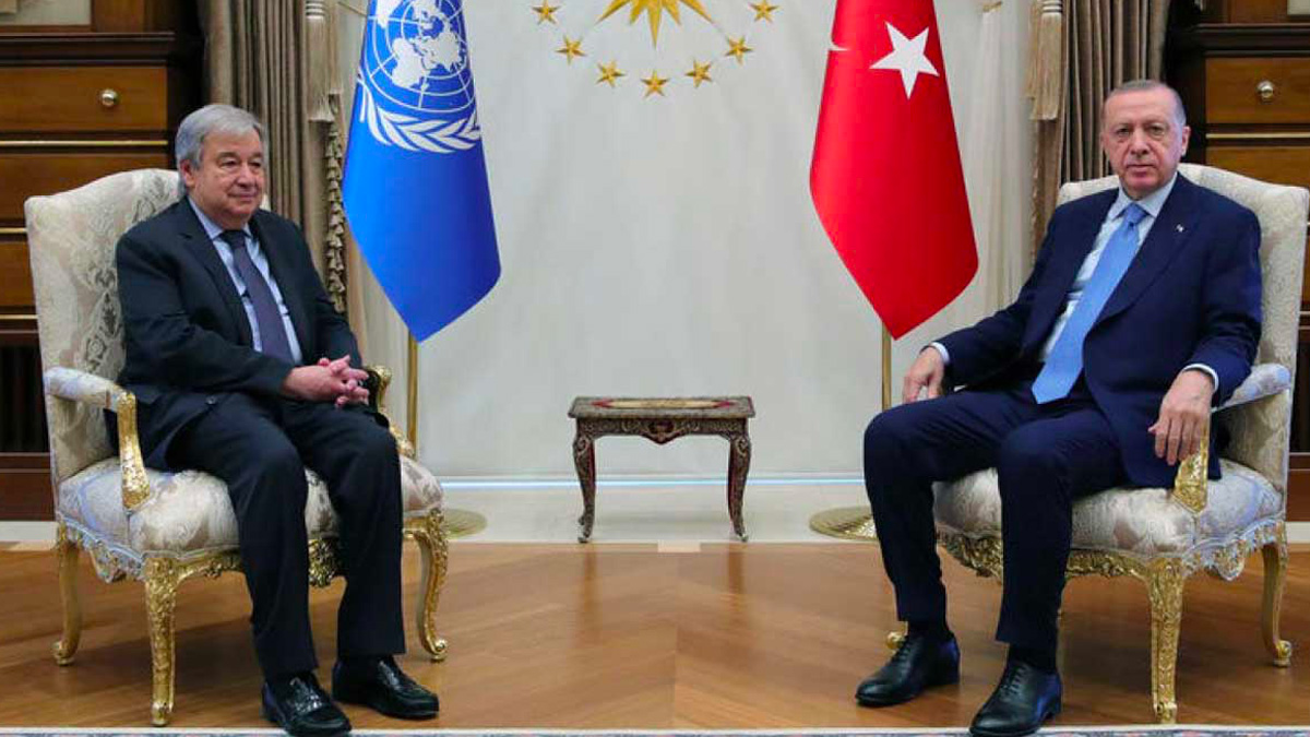 guterres-erdogan Ucraina, Guterres incontra Erdogan: "Obiettivo comune porre fine alla guerra"