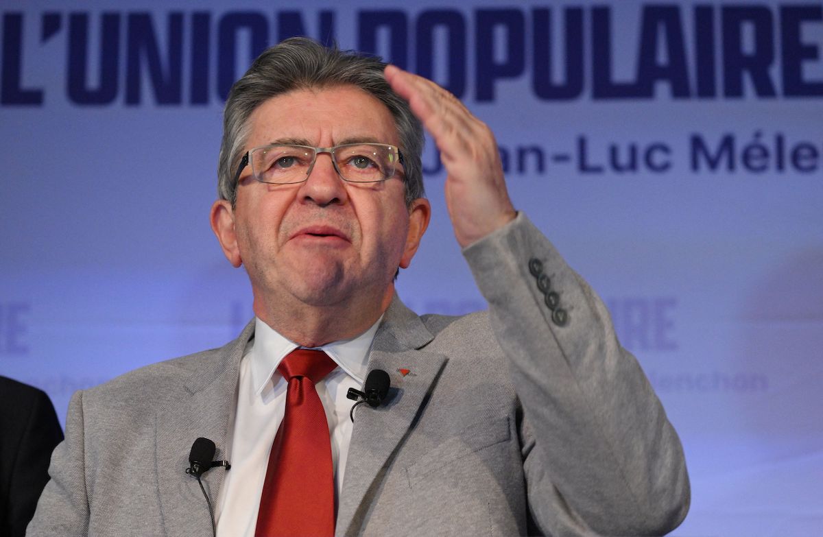 Melenchon, l'opinione di Camus: "Non può rappresentare tutta la sinistra"