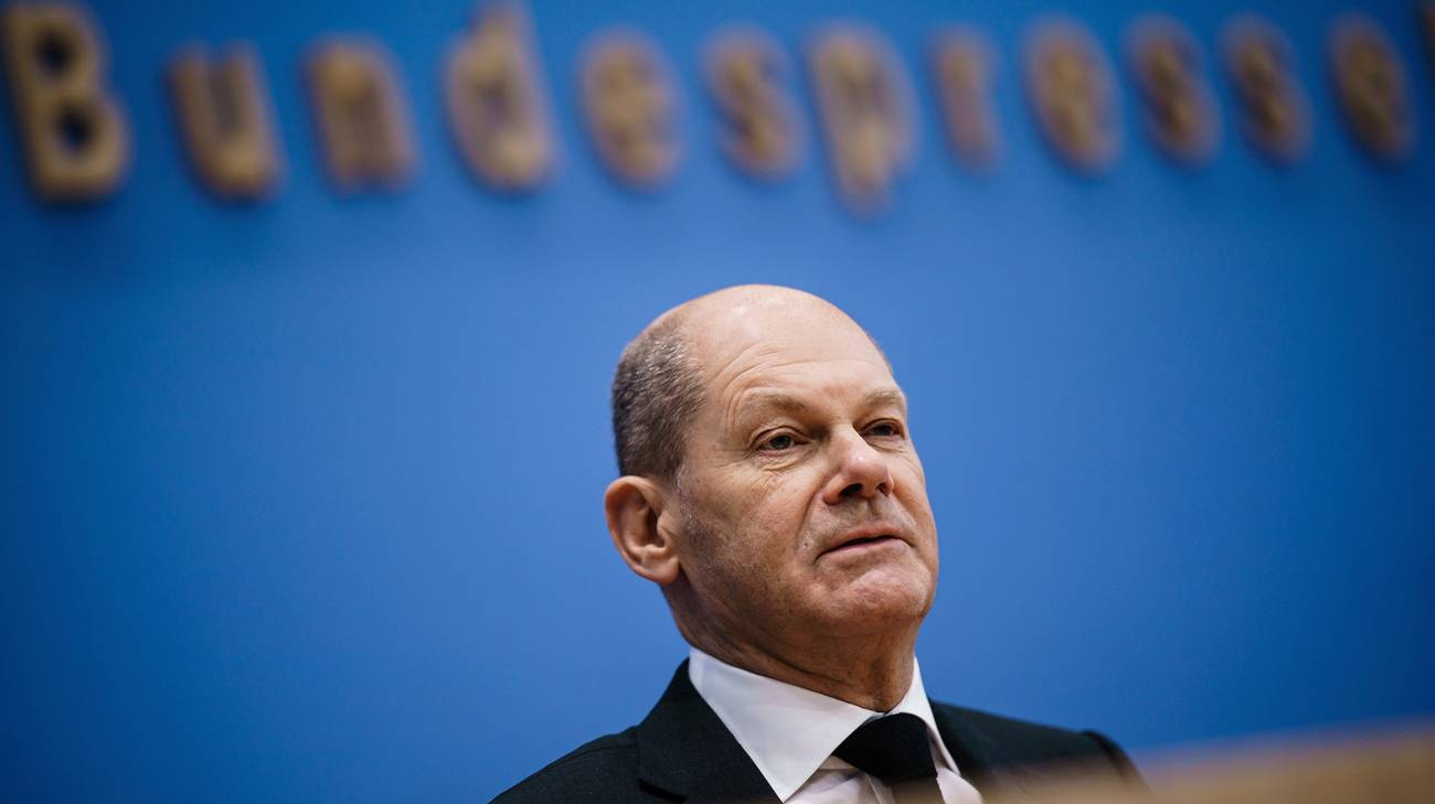 scholz Ucraina, la risposta del governo alla Germania: "Delusi e amareggiati dal discorso di Scholz"