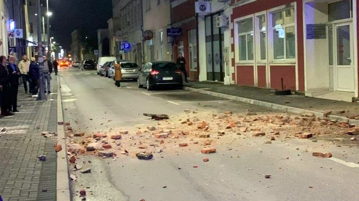 terremoto-bosnia Terremoto in Bosnia, una donna morta sotto le macerie a Stolac: diversi i feriti, edifici pericolanti a Mostar