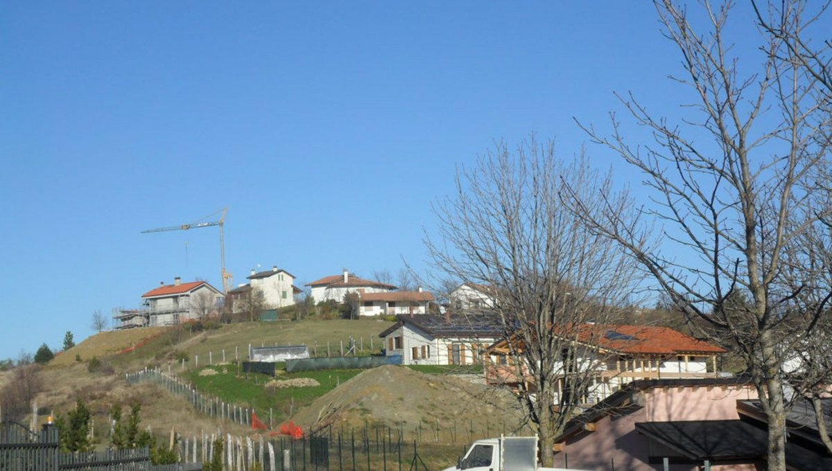 Coppia si toglie la vita: si indaga sulla loro appartenenza alla setta di Ramtha Coppia si toglie la vita: si indaga sulla loro appartenenza alla setta di Ramtha