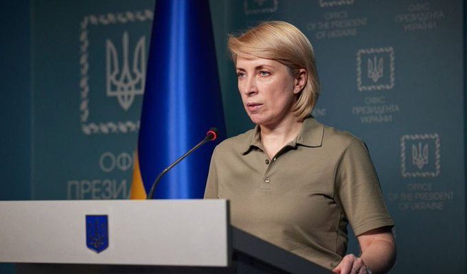 Ucraina, Vereshchuk: "I russi hanno fatto prigionieri duemila civili. Li torturano e li picchiano"