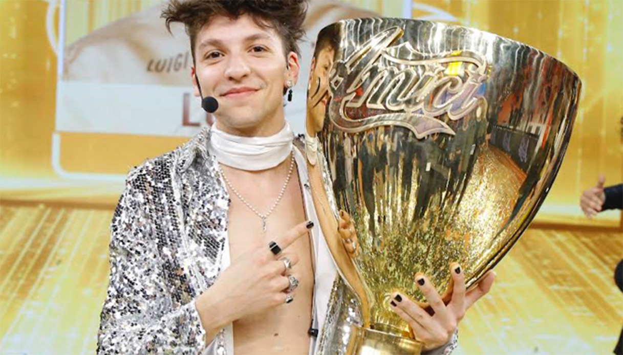 Amici 2022, chi è Luigi Strangis il vincitore del talent di Maria De Filippi