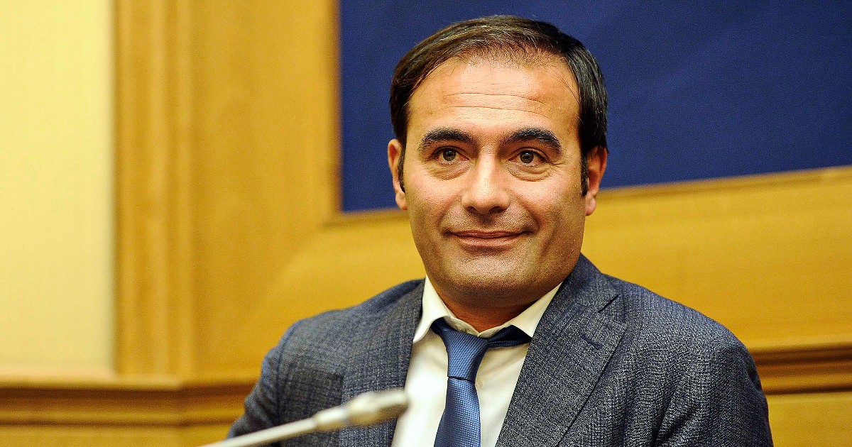 Scuola, Sasso: "Va ripreso il dialogo. Gli stipendi dei nostri insegnanti sono nettamente più bassi dei colleghi europei