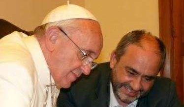 Don Tonio dell’Olio, il sacerdote pacifista che vuole esportare la pace in Russia Don Tonio dell’Olio, il sacerdote pacifista che vuole esportare la pace in Russia