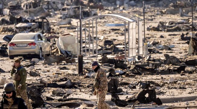 zap2 Ucraina, bombe su Zaporizhzhia: una vittima e tre feriti per il lancio di missili