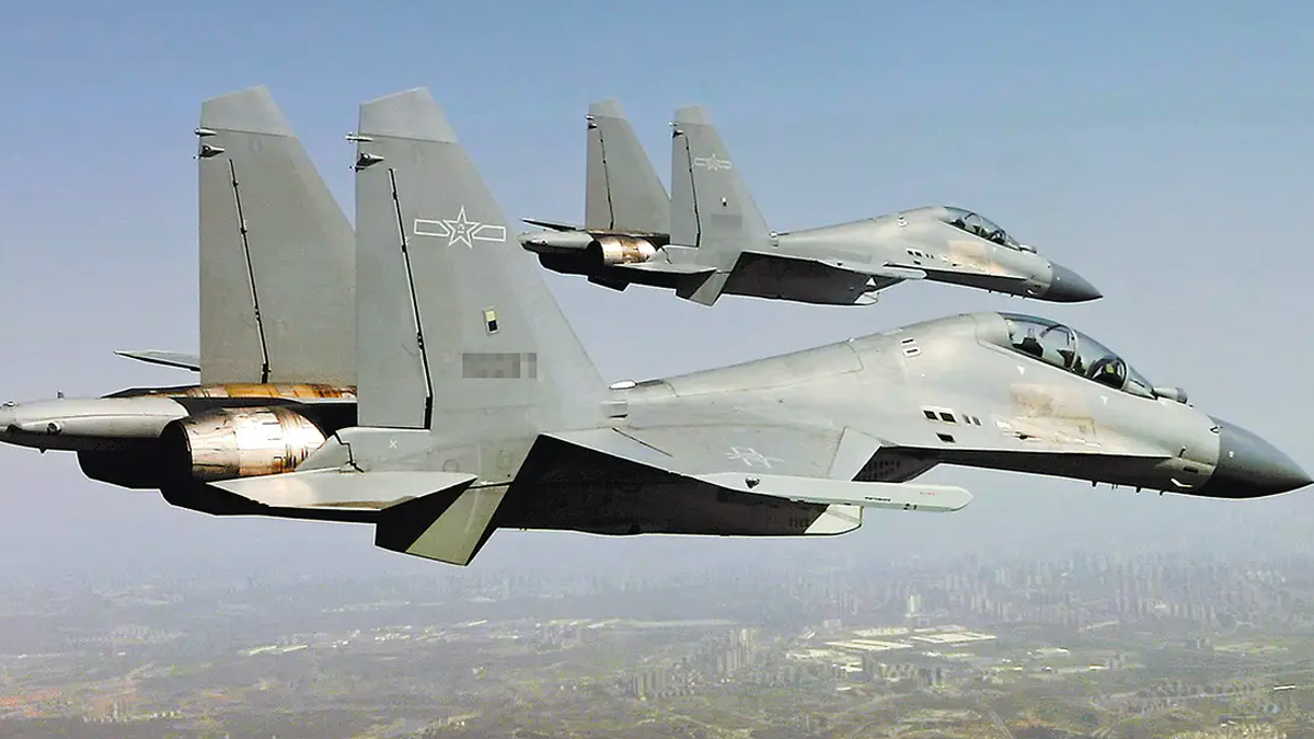 Shenyang-J-16-cina Duello tra un aereo australiano e un caccia cinese: "Abbiamo protestato con il governo di Pechino"