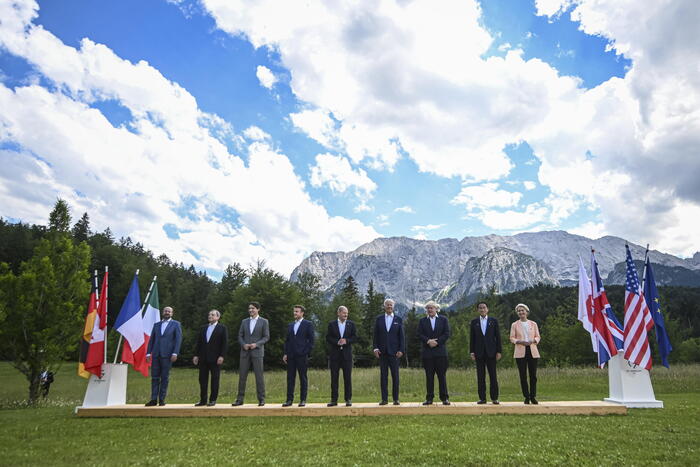 Il G7 vuole mettere al bando l'oro russo. Ecco cosa significa