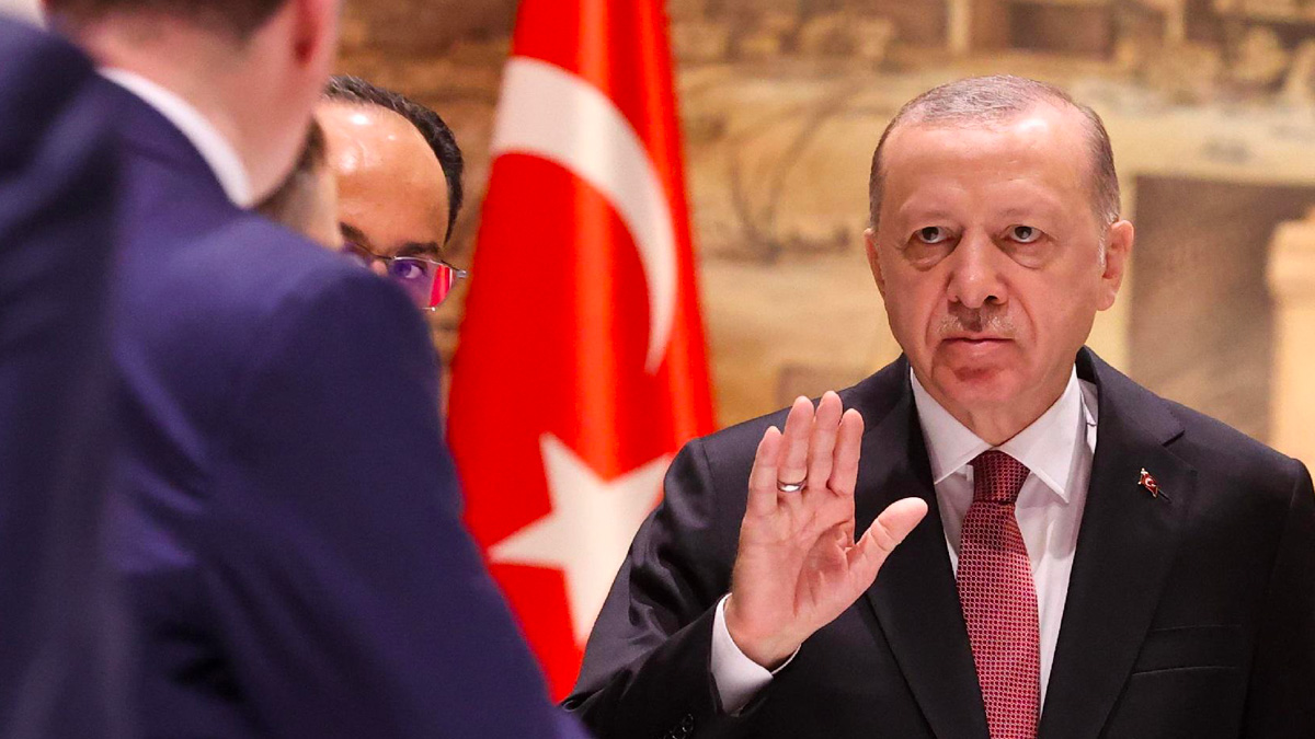 Libia, mentre Meloni pensa al blocco navale, Erdogan si dà alle grandi manovre