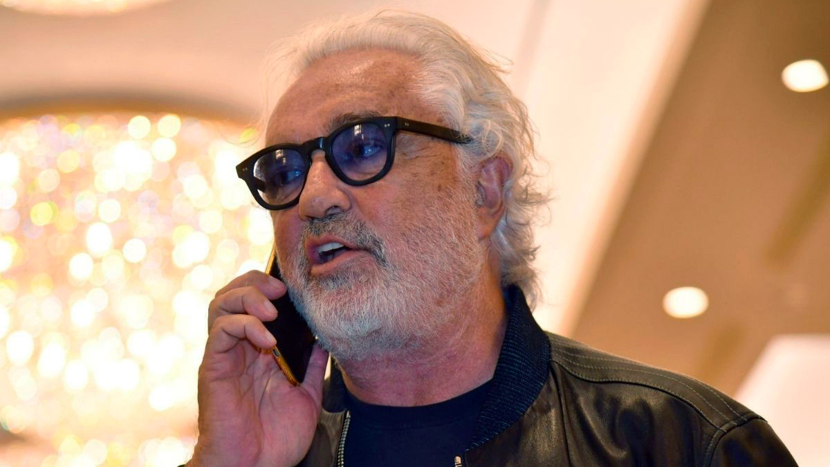 Briatore ospite a "Zona Bianca", prosegue la sua battaglia contro il Reddito di cittadinanza