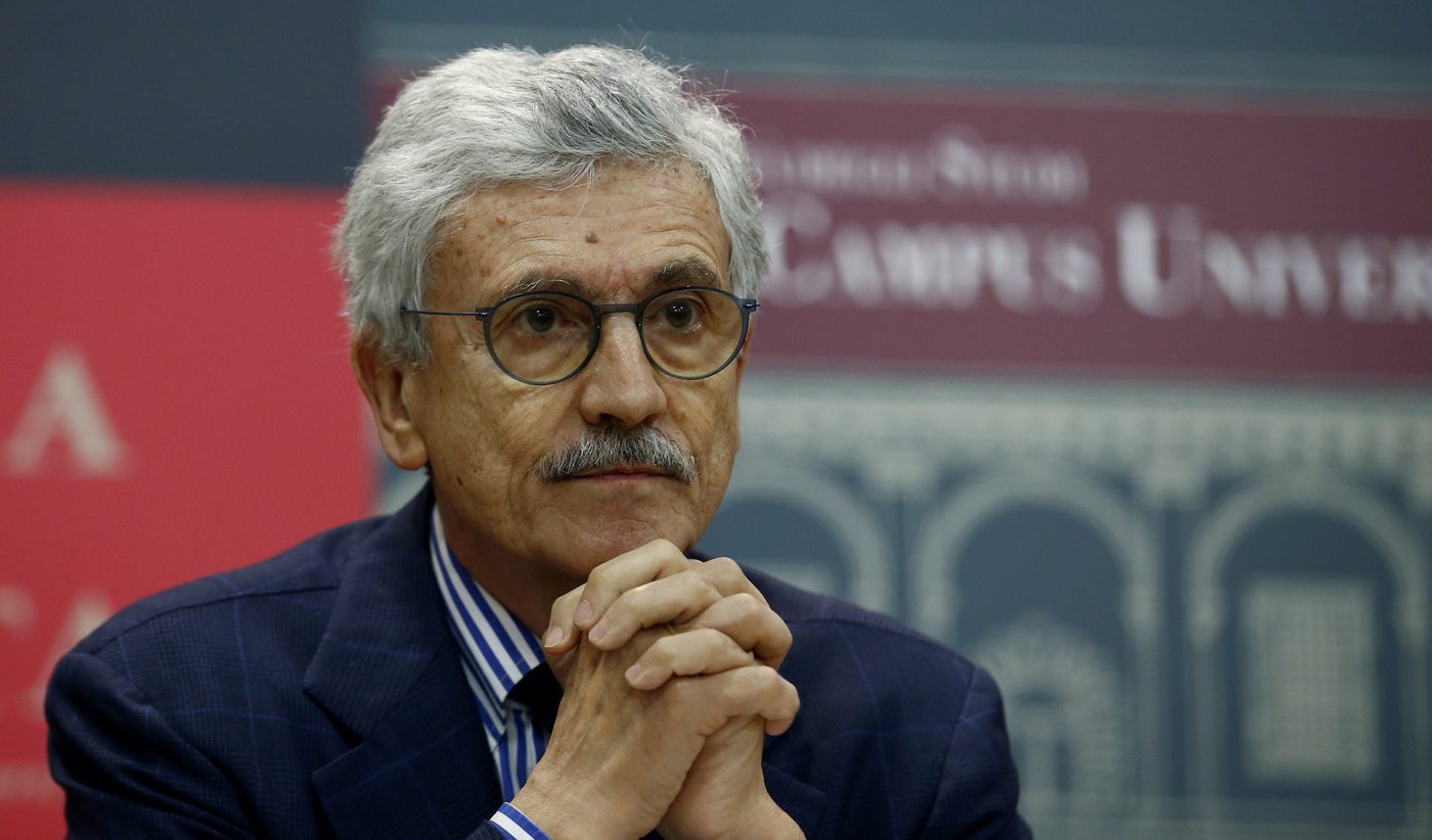 D'Alema: "La guerra in Ucraina segna il declino dell'Europa e rafforza Usa e Cina"