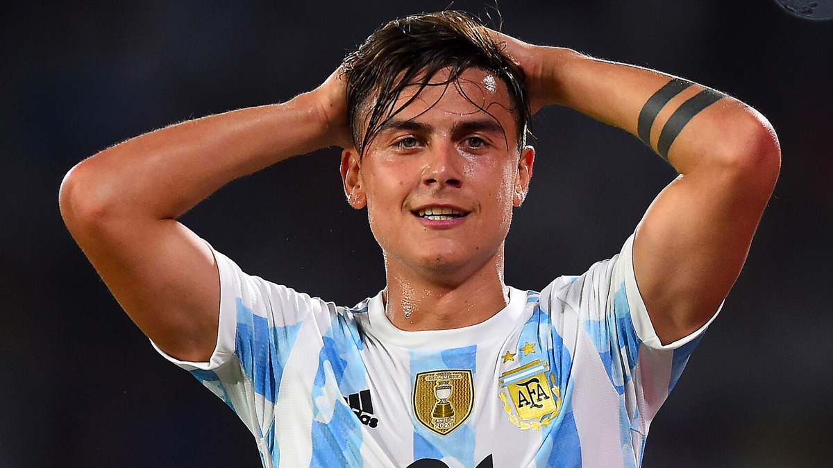 Paulo Dybala parla del suo futuro: "Sono molto felice in Italia". L'Inter prova a strappare il sì