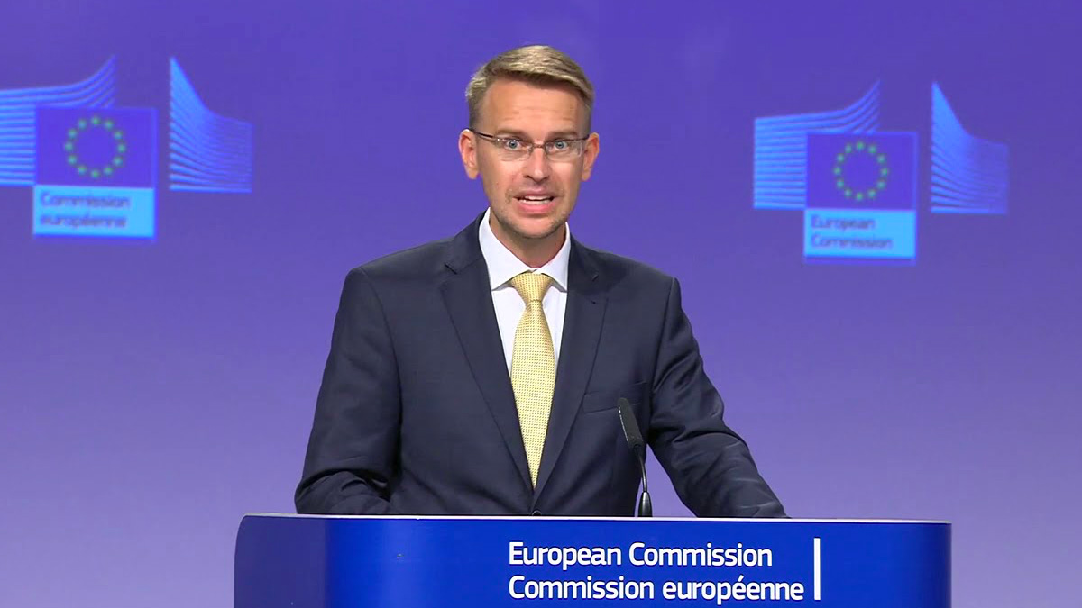 peter-stano-ue Ucraina, l'appello della Ue: "Non comprate il grano che i russi hanno rubato a Kiev"