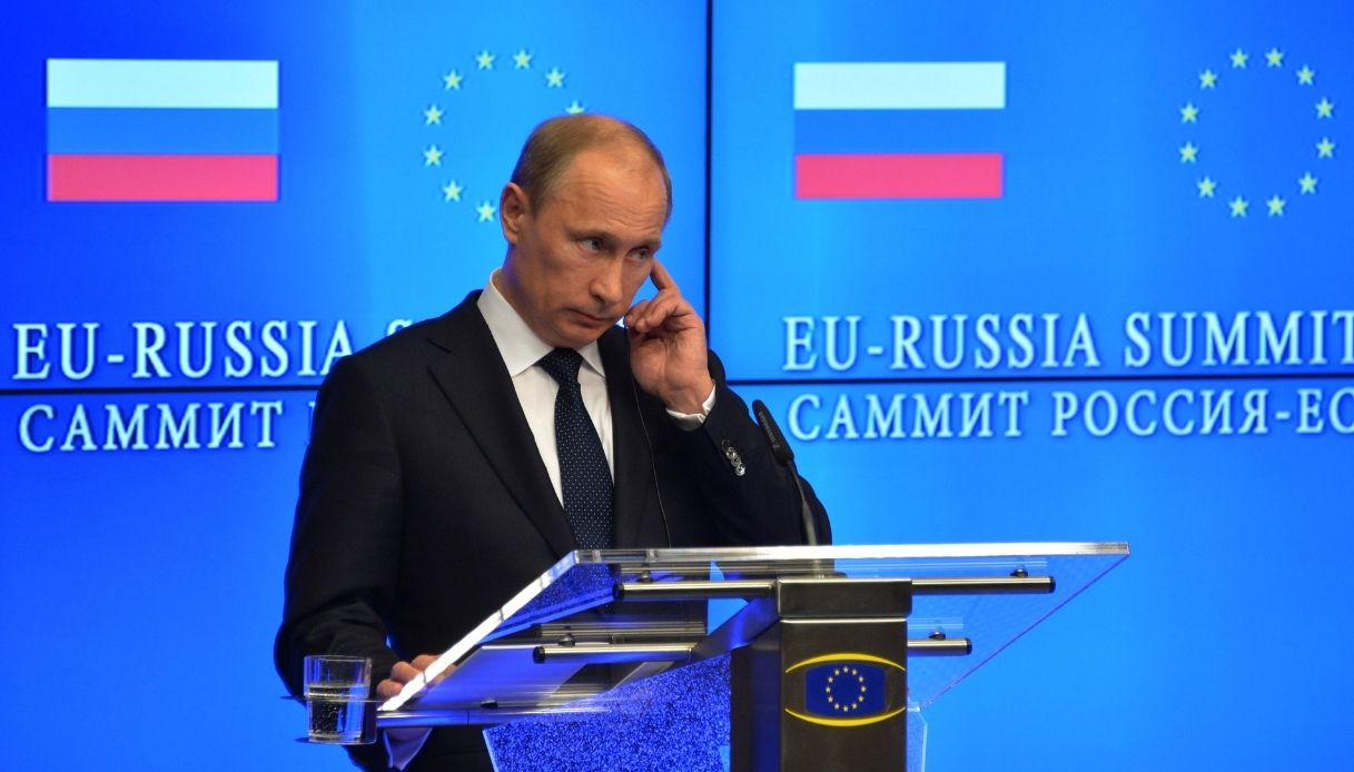 Putin è entrato nella psicosi di accerchiamento interno dei dittatori: e allora...