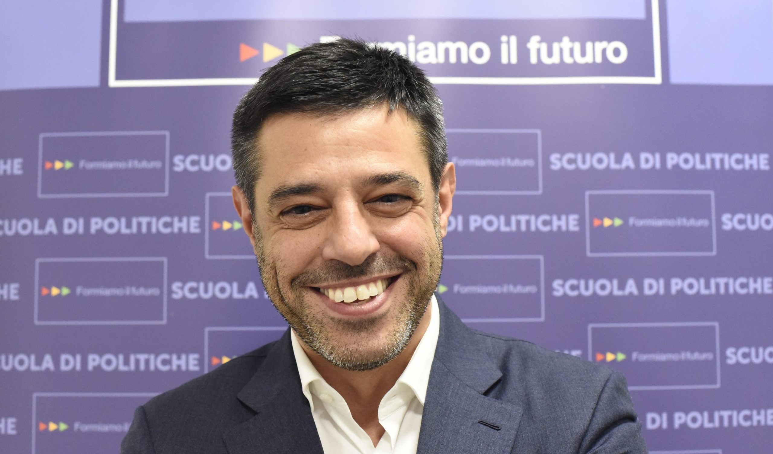 Elezioni, le 'sofferenze' democratiche per le candidature e Marco Meloni severo esaminatore