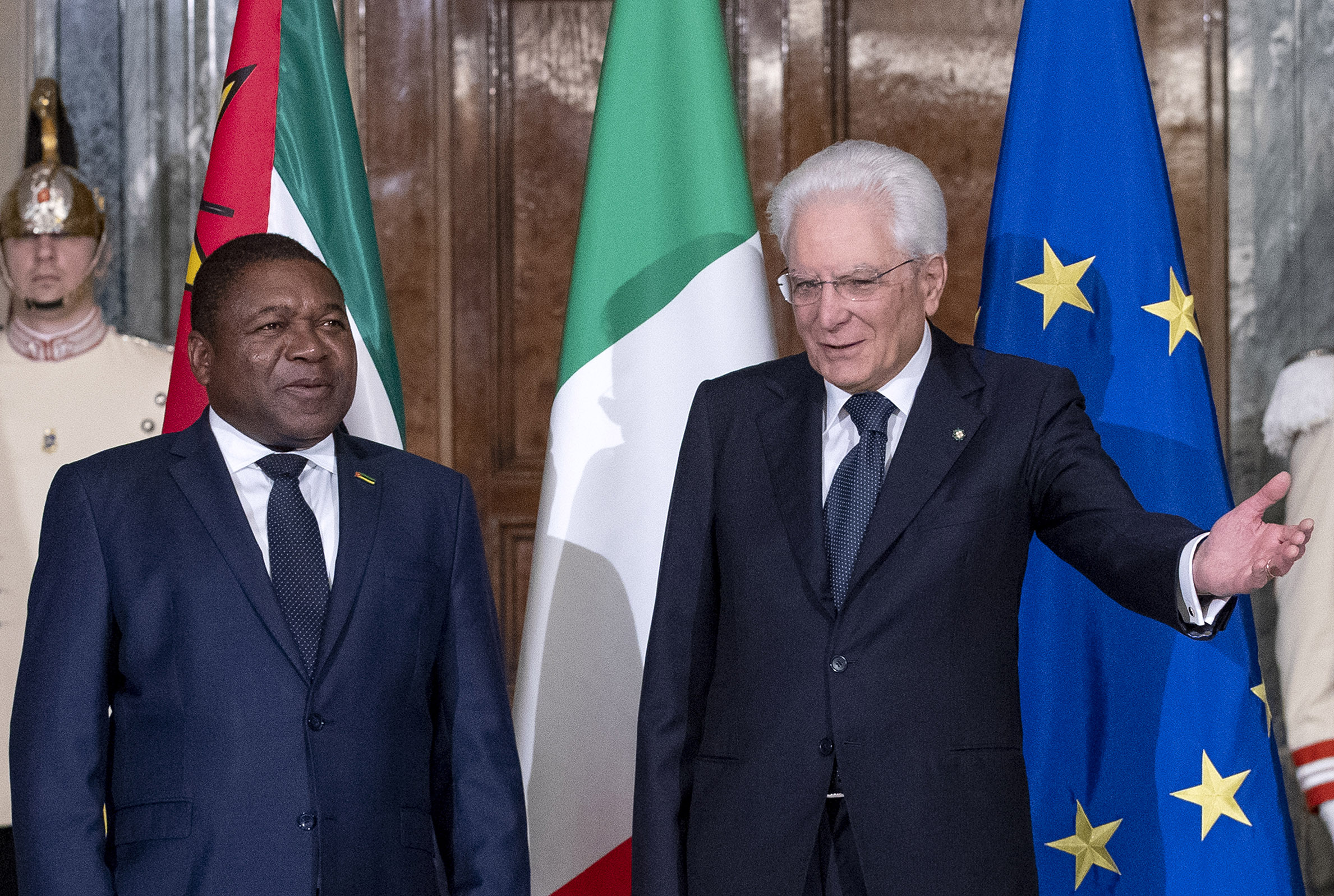 Mattarella a Maputo incontra presidente Mozambico Nyusi: "Profonda amicizia e comuni interessi"