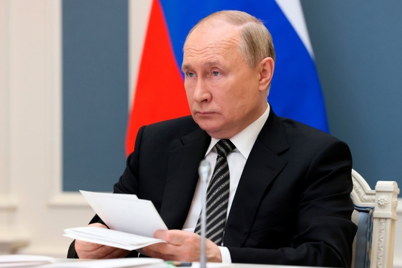 Financial Times: "Spettro dell'interferenza russa sulle elezioni anticipate italiane"