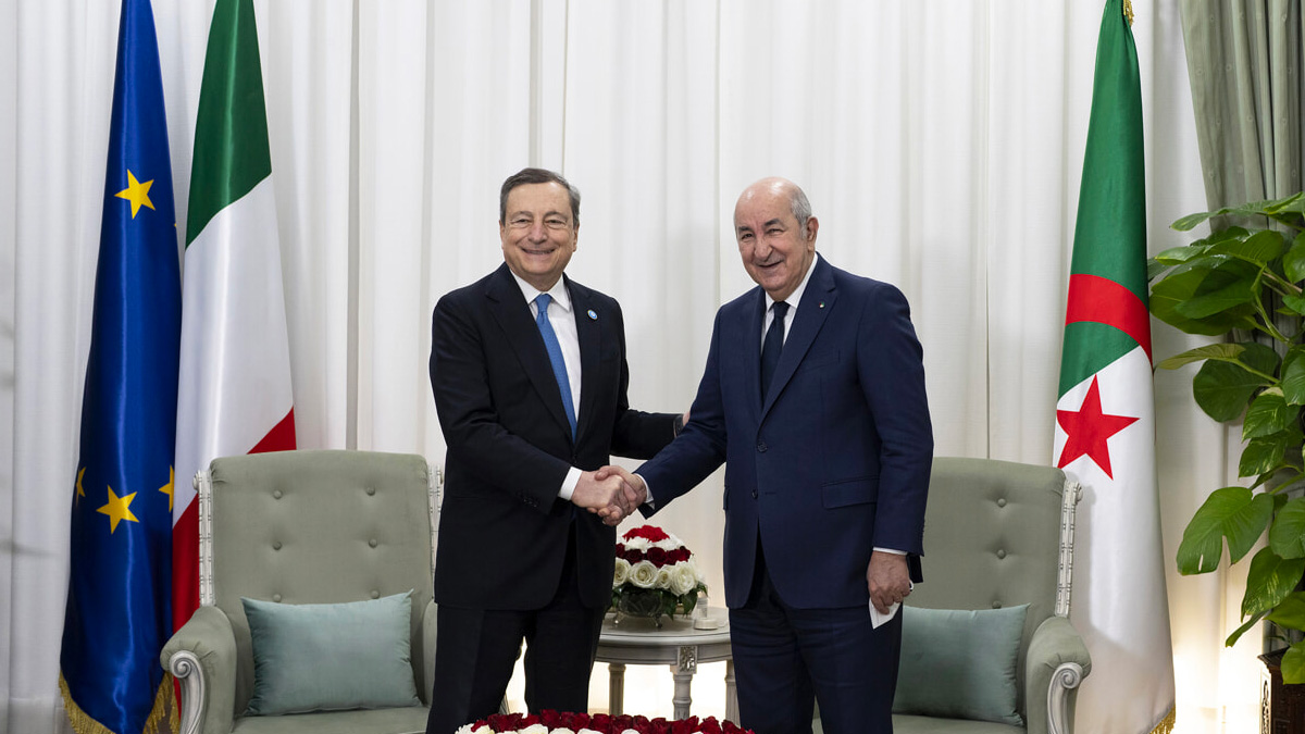 Draghi in Algeria: "La stabilità del Mediterraneo è messa a dura prova dalla guerra"