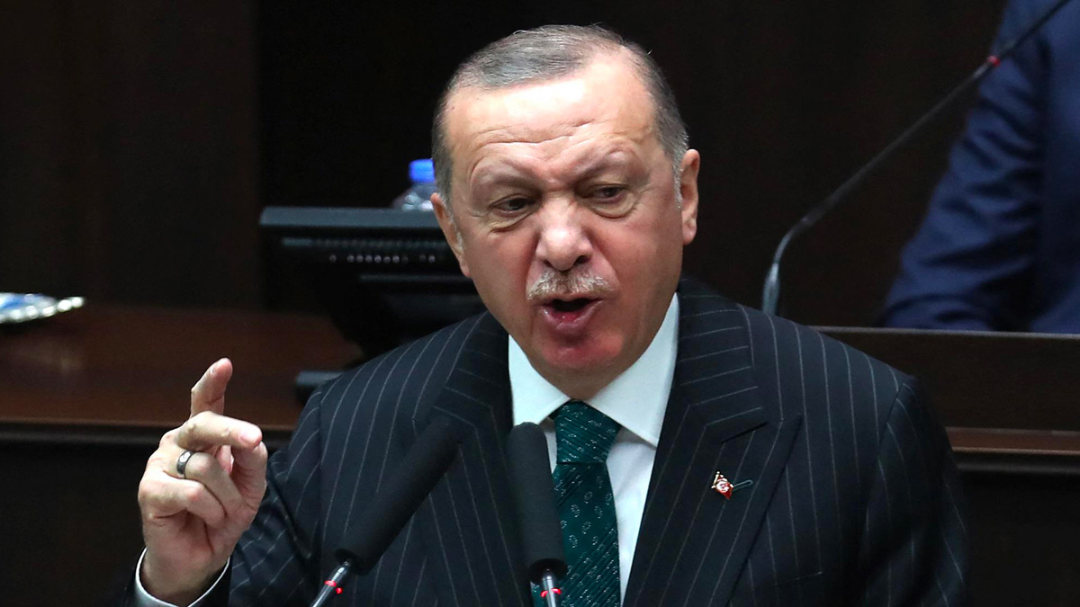 Gaza, l'affondo di Erdogan: "Netanyahu è come Hitler" Gaza, l'affondo di Erdogan: "Netanyahu è come Hitler"
