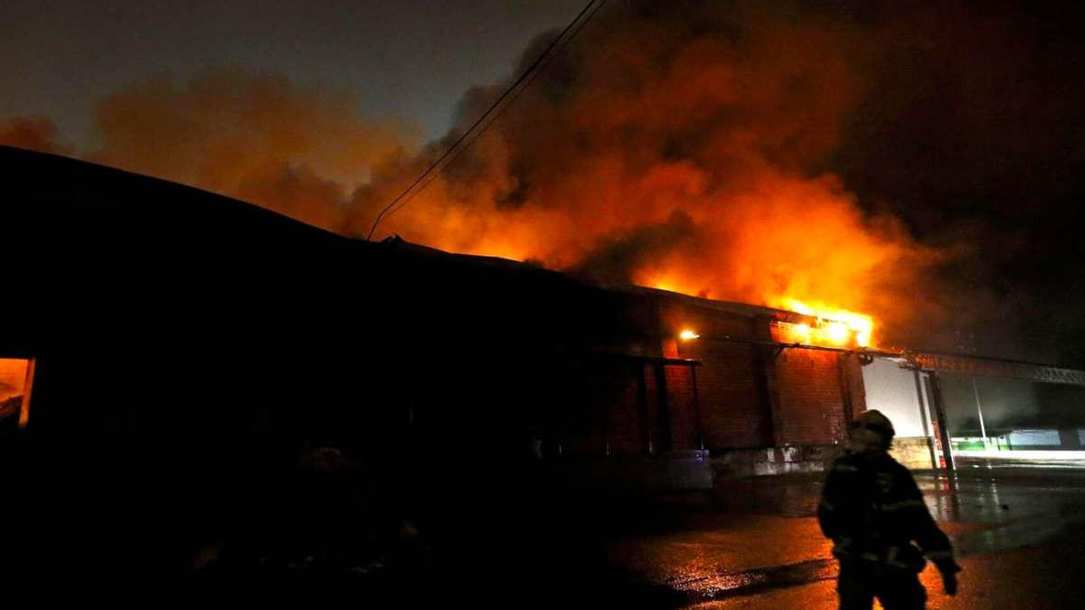 incendio-ostello-mosca Mosca, drammatico incendio in un ostello: i morti sono almeno 8