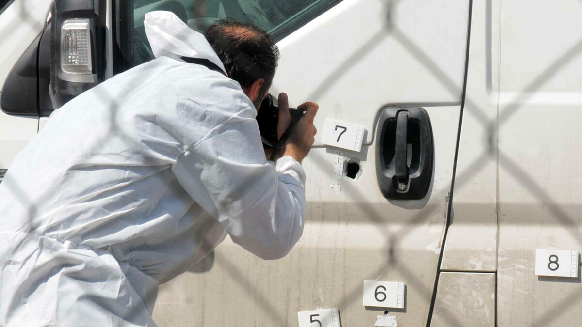 Brescia, assalto al portavalori destinato agli uffici postali: bottino da 370mila euro