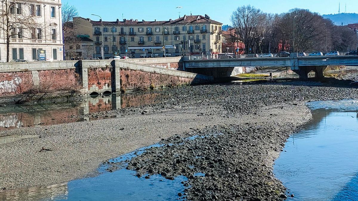 Il commissario per l'emergenza idrica: "La neve ha scongiurato la siccità, ma la manutenzione è un problema"