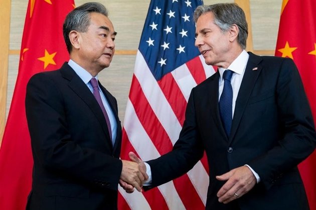 Cina e Stati Uniti, prove di dialogo per appianare le divergenze: "Ma condannate Mosca" Cina e Stati Uniti, prove di dialogo per appianare le divergenze: "Ma condannate Mosca"