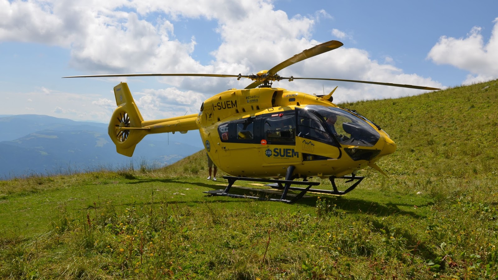 Morti in montagna, vittime tre alpinisti: gli incidenti sul Monterosa e sul Monviso