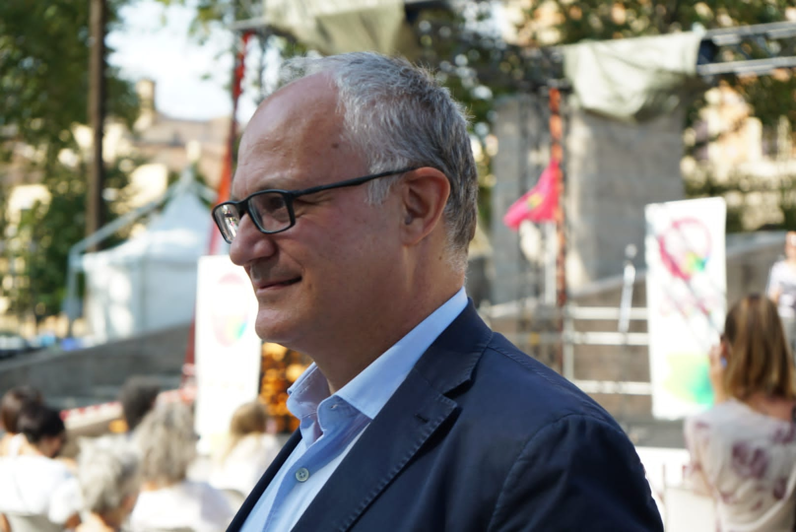 Gualtieri: "La flat tax della destra è un furto ai danni degli italiani"