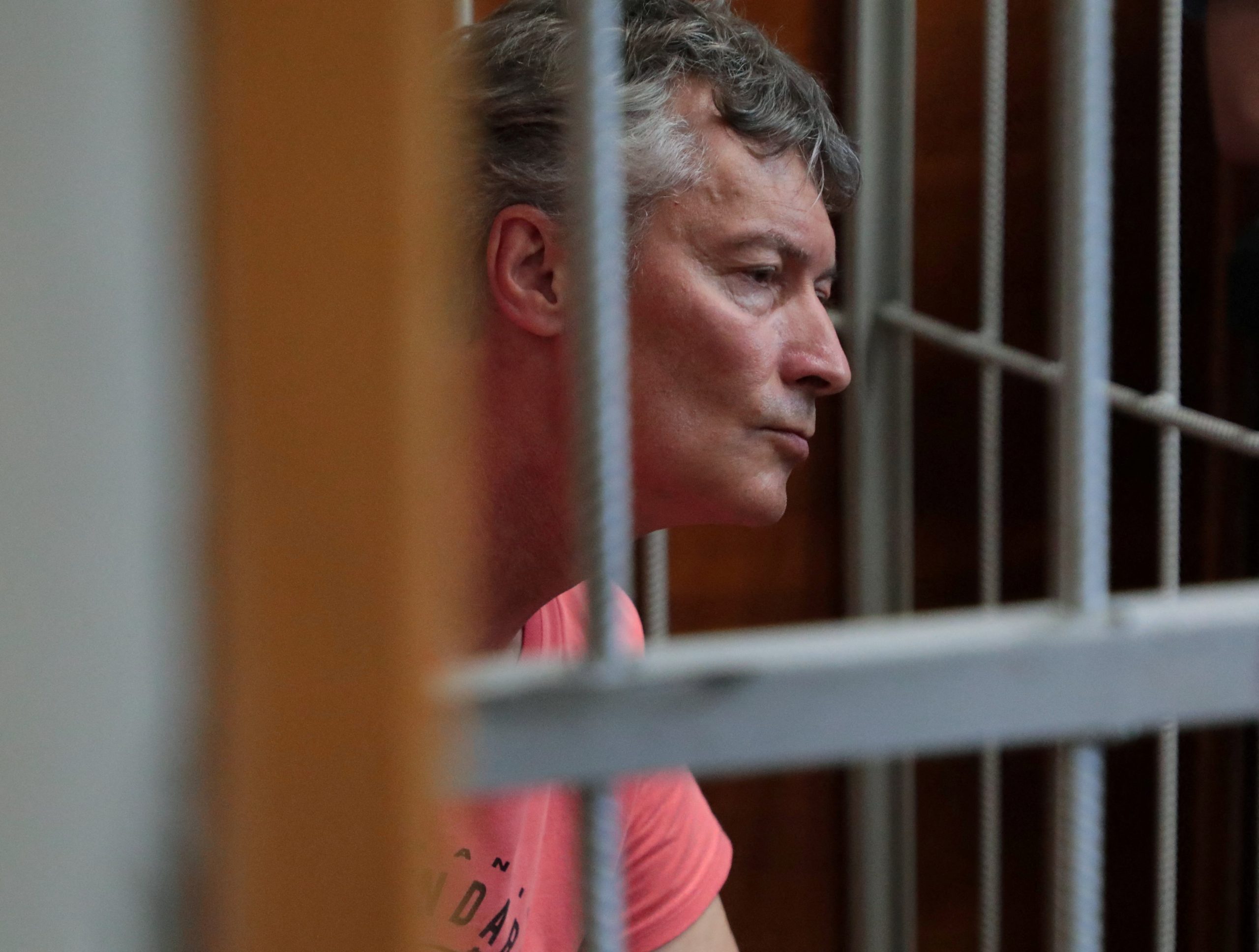 Il dissidente Yevgeny Roizman rilasciato: ma potrà parlare solo con familiari e avvocati