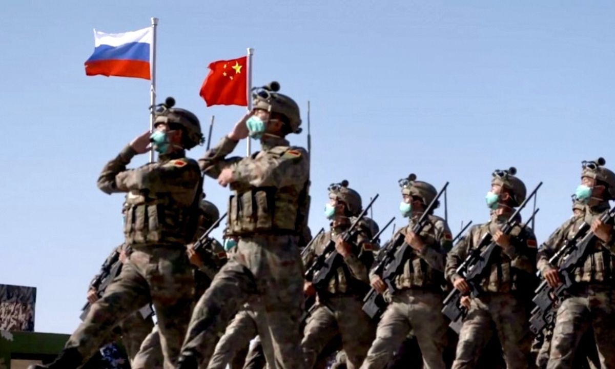 La Cina difende i suoi rapporti commerciali con la Russia mentre gli Usa ipotizzano aiuti militari La Cina difende i suoi rapporti commerciali con la Russia mentre gli Usa ipotizzano aiuti militari