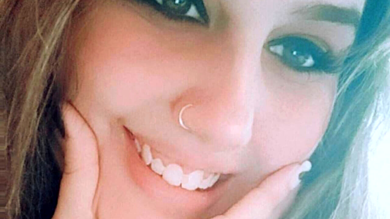 Aprilia, giovane madre muore in discoteca, la sorella risponde alle offese social: "Non era drogata"