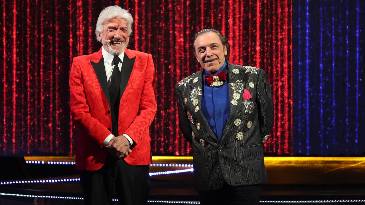 frassica-proietti-cavallidibattaglia-rai1 "Cavalli di Battaglia" di Gigi Proietti in onda stasera alle 21.30 su Rai 1: gli ospiti della puntata