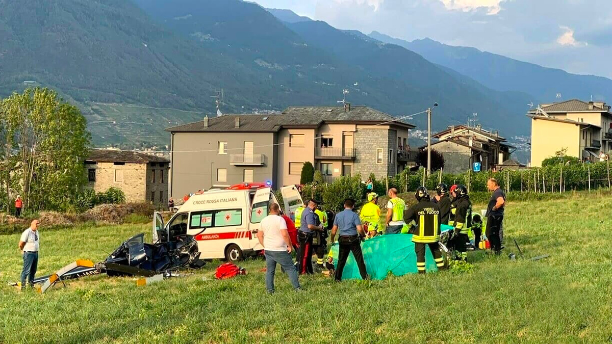 Sondrio, precipita un elicottero: morto il pilota, miracolosamente salvo il passeggero 17enne