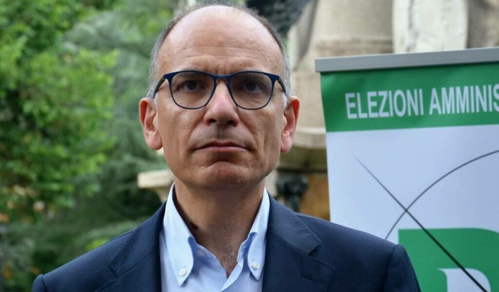 Elezioni, il Pd lancia un appello all'unità e Calenda alza la posta: "Non basta, vediamoci"