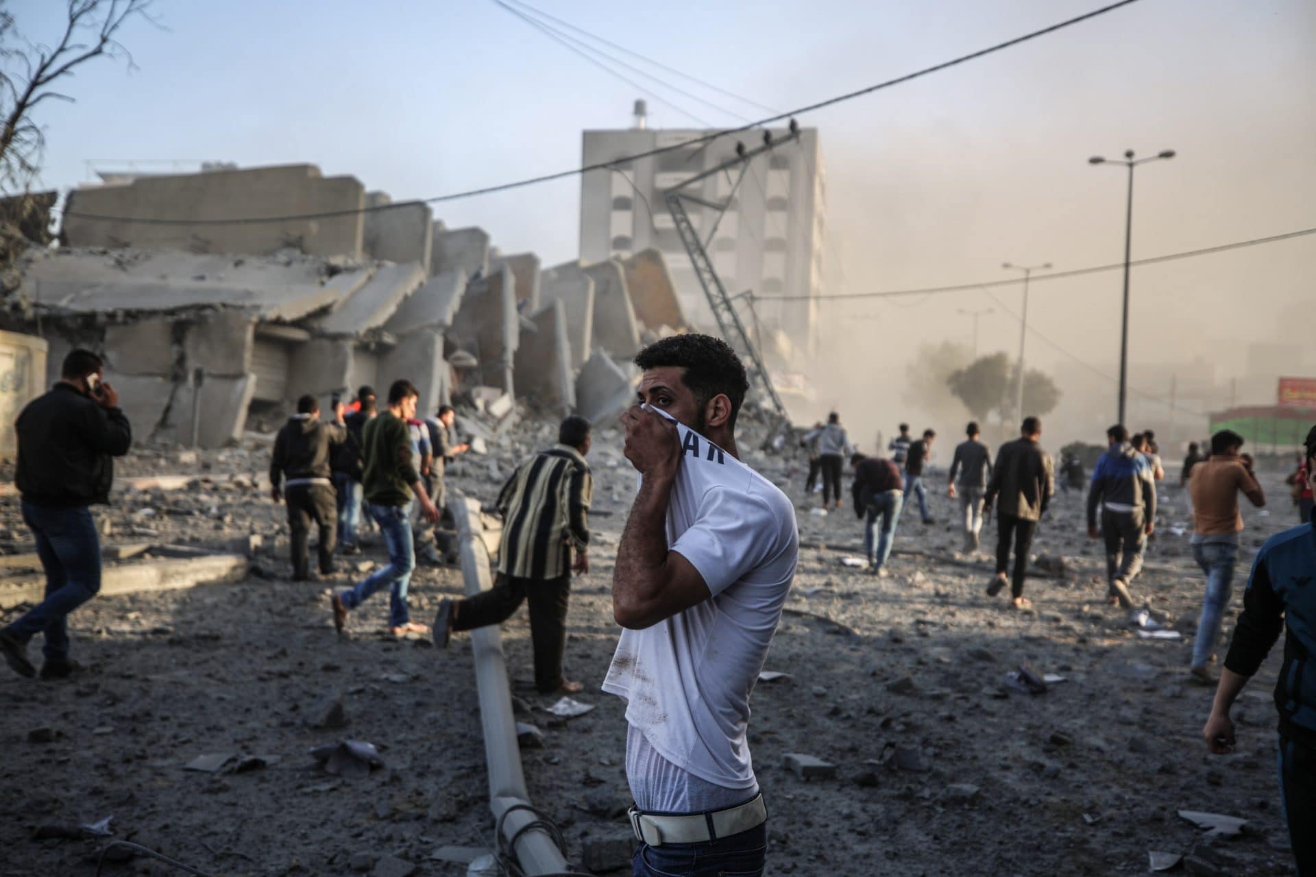 striscia-di-gaza Gaza, la Ue vuole un'inchiesta sui civili uccisi. Erdogan: "Noi stiamo con i palestinesi"