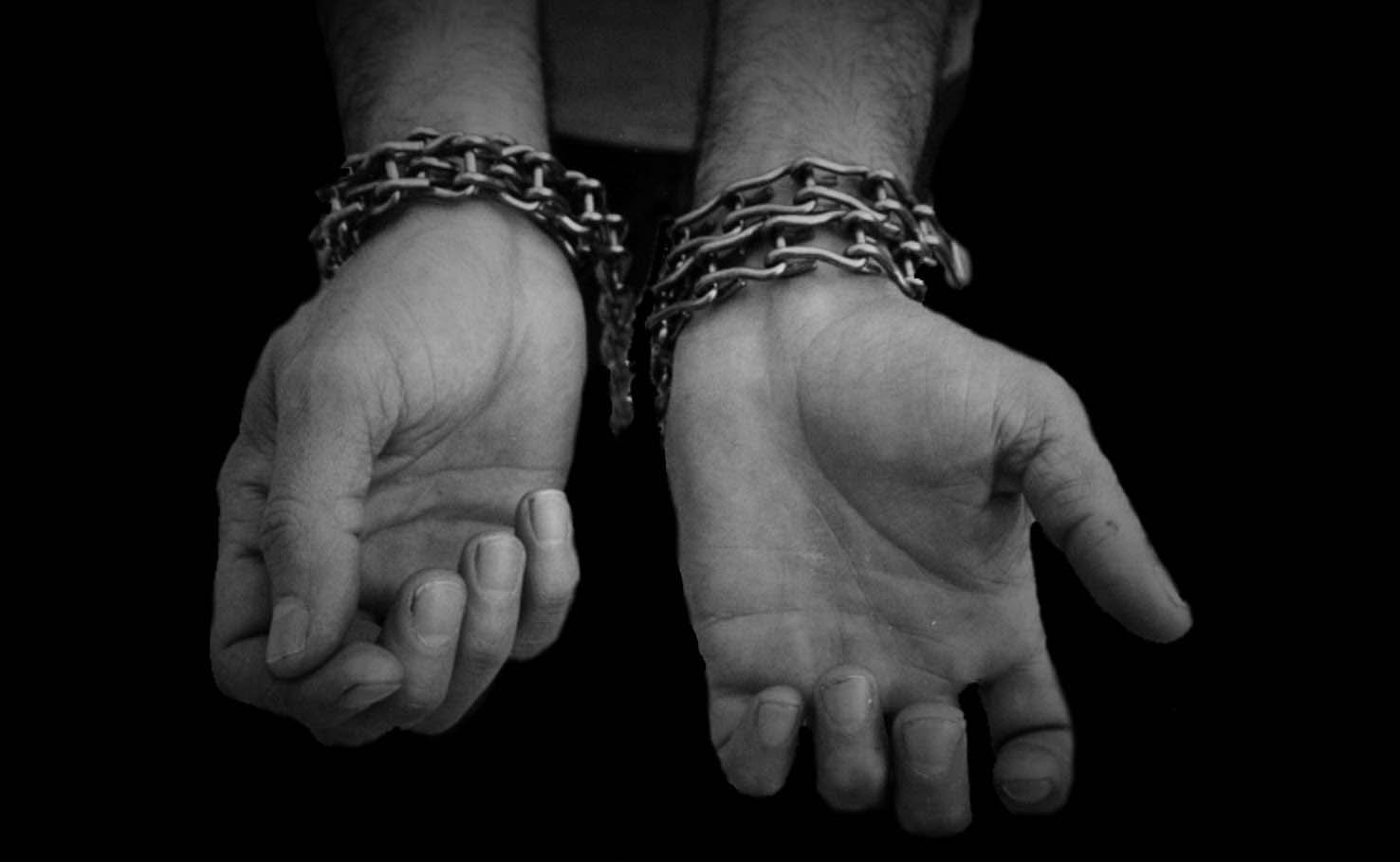 Amnesty International: un manifesto da assumere, una campagna d'odio da respingere Amnesty International: un manifesto da assumere, una campagna d'odio da respingere
