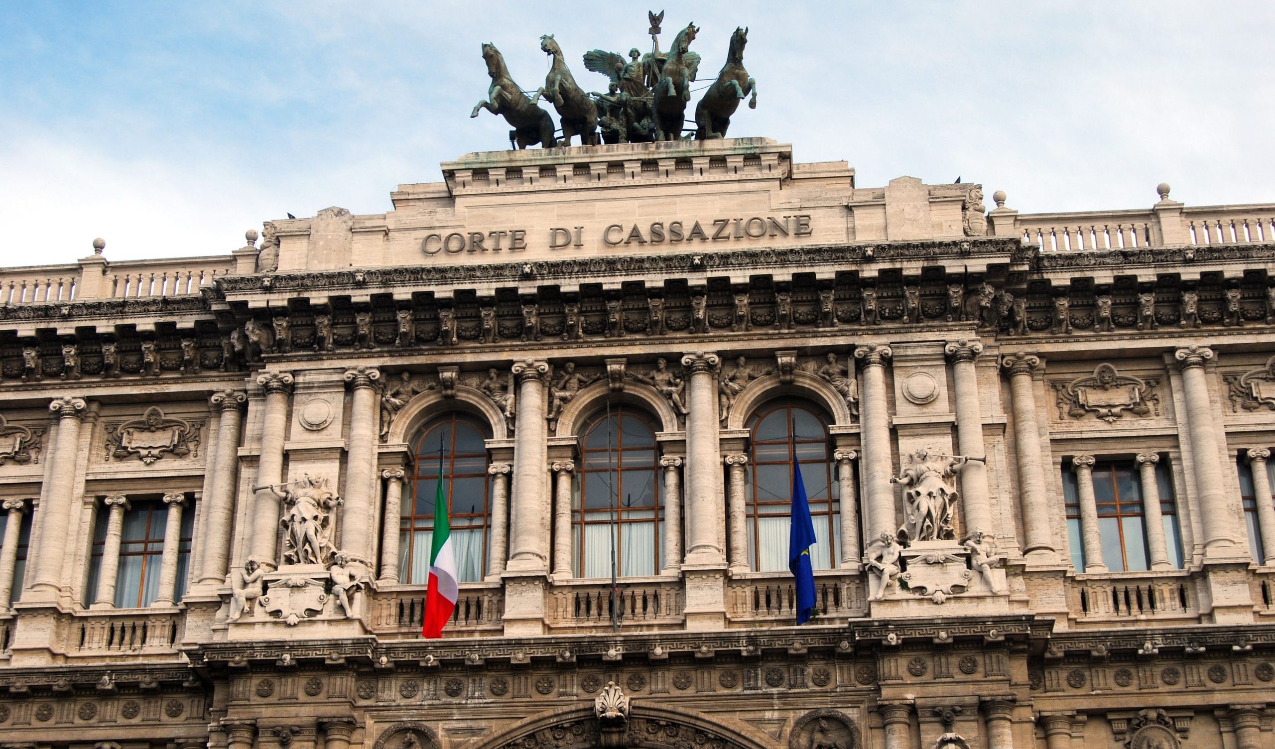 Chi chiede asilo non è clandestino: la Cassazione condanna la Lega  a risarcire le associazioni