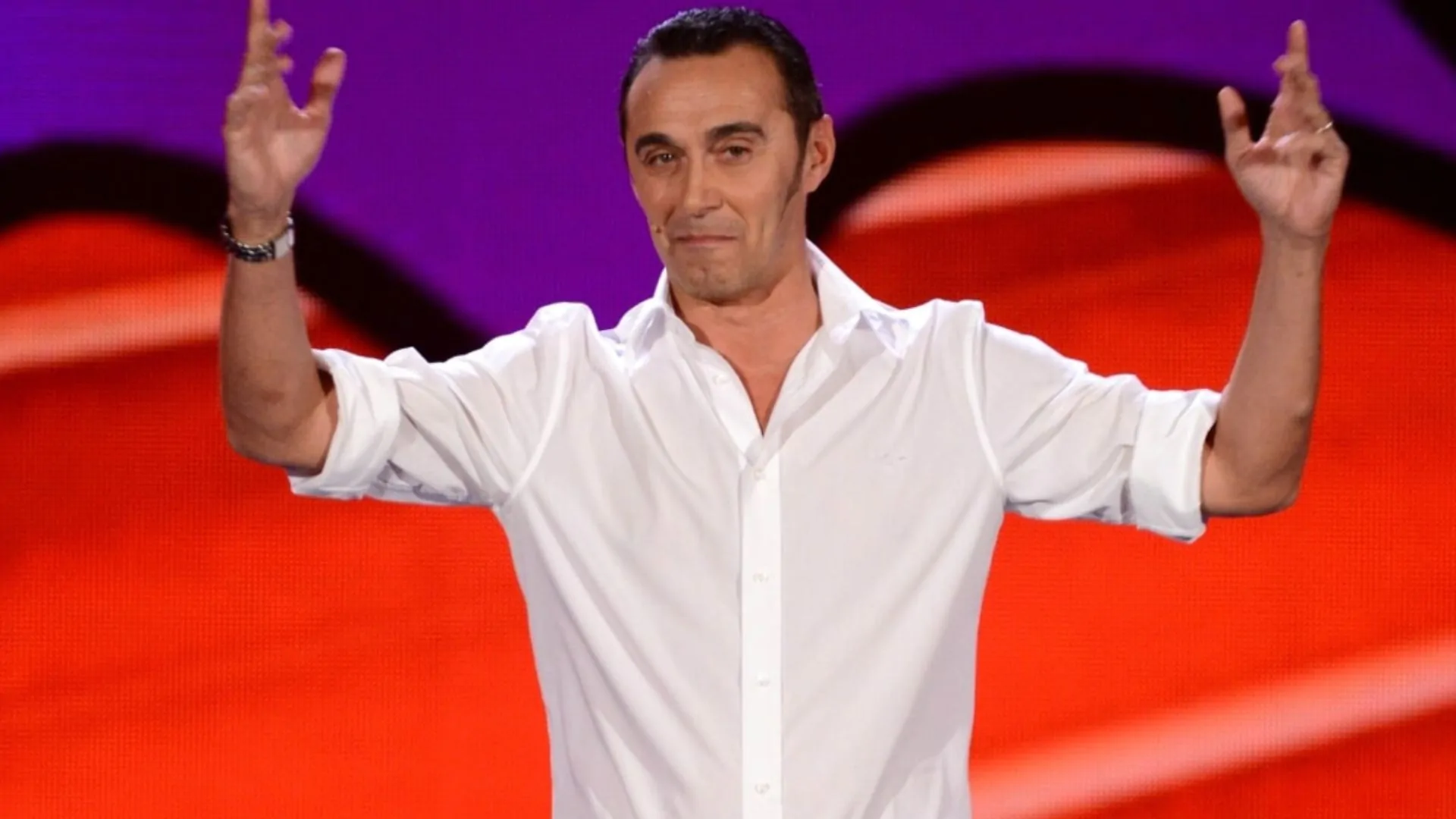 giuseppe-giacobazzi "Gran Varietà", questa sera alle 21.20 su Italia 1 lo spettacolo di Giuseppe Giacobazzi