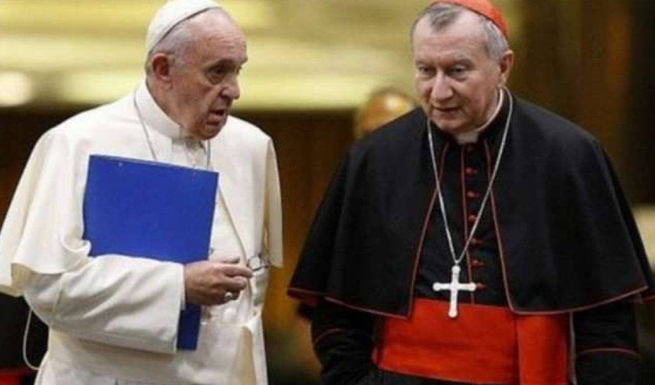 Parolin tuona: "La guerra ha ravvivato macabre nostalgie totalitarie"