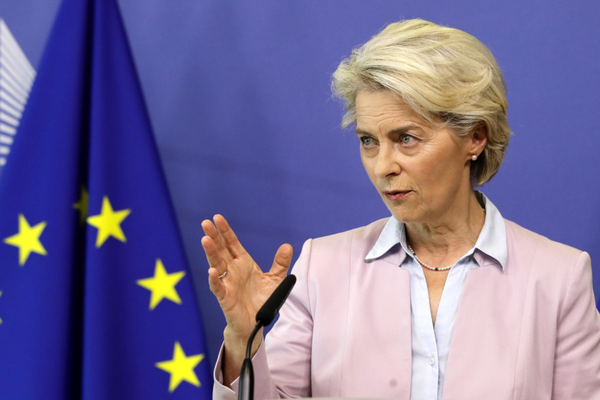 Von der Leyen sicura: "Entro due settimane una proposta Ue per bloccare i prezzi di gas ed elettricità"