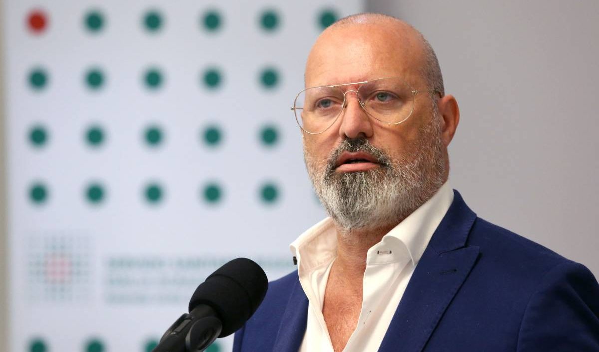 Bonaccini: "La priorità è lavoro stabile contro il precariato. Tutelare anche le imprese"