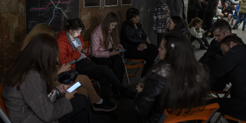Russia Ukraine War Niente luce e internet: Ucraina sempre più al buio e isolata
