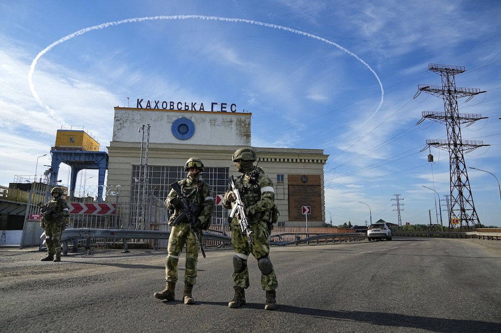 Ucraina, la regione di Kherson sotto il controllo delle forze russe I russi chiudono internet e ogni comunicazioni a Kherson per isolare la città durante la controffensiva ucraina